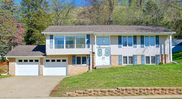 Photo of 2010 Twin Bluff Rd, Red Wing, MN 55066
