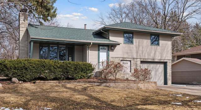 Photo of 2908 Sumter Ave N, New Hope, MN 55427