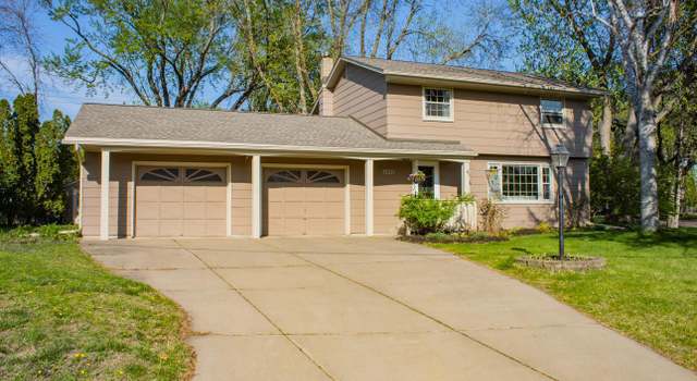 Photo of 2840 Frederick St, Maplewood, MN 55109