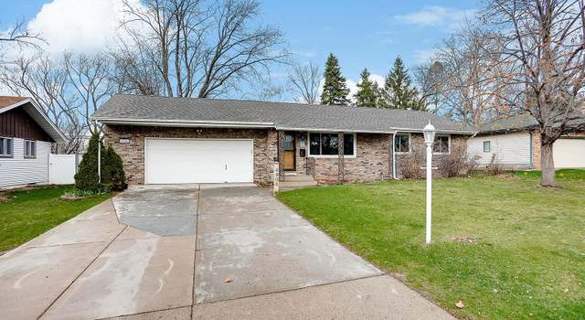 Photo of 4908 78th Ln N, Brooklyn Park, MN 55443