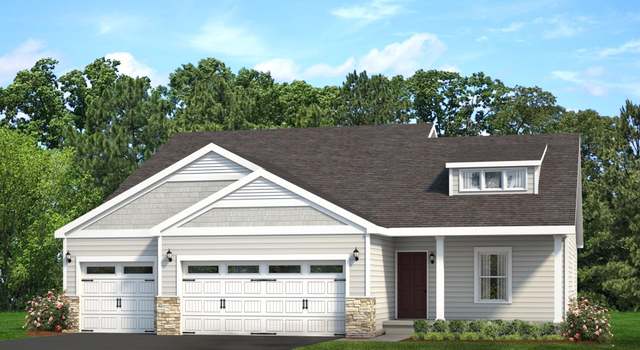Photo of 919 Prestwick Dr, Belle Plaine, MN 56011