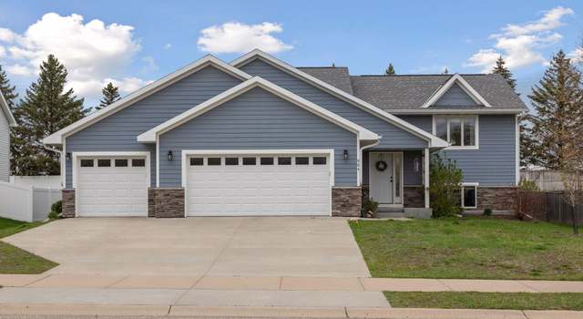 Photo of 884 Forest Edge Dr, Jordan, MN 55352