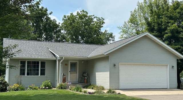 Photo of 811 Riverview Ave, Colfax, WI 54730