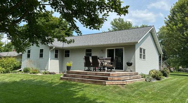Photo of 811 Riverview Ave, Colfax, WI 54730