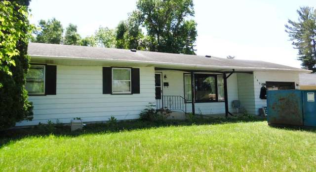 Photo of 140 Birch Dr NE, Forest Lake, MN 55025