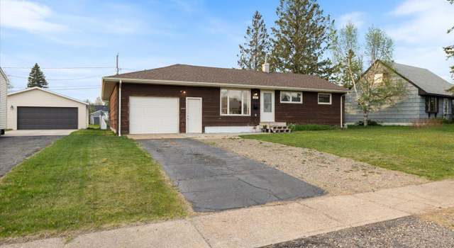 Photo of 207 Dorchester Dr, Hoyt Lakes, MN 55750
