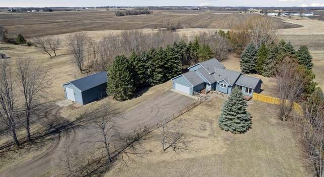 Photo of 25702 200th St, Belle Plaine, MN 56011
