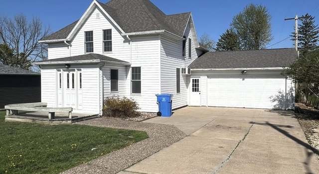 Photo of 21 1st St SE, Altura, MN 55910