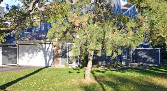 Photo of 1875 Donegal Dr #12, Woodbury, MN 55125