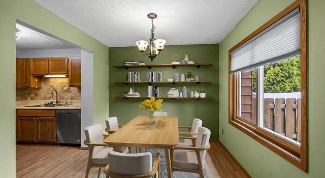 Photo of 1626 Raindrop Dr, Eagan, MN 55121