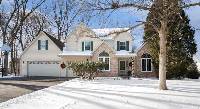 Photo of 12545 Dover Dr, Apple Valley, MN 55124