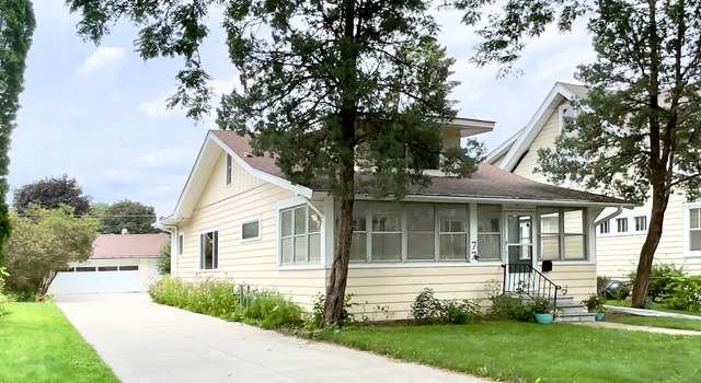 Photo of 77 Stevens St E, Saint Paul, MN 55107