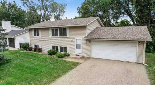 Photo of 2115 Cliffview Dr, Eagan, MN 55122
