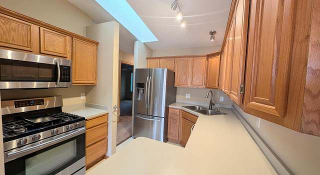 Photo of 4808 Barbara Ln, Inver Grove Heights, MN 55077