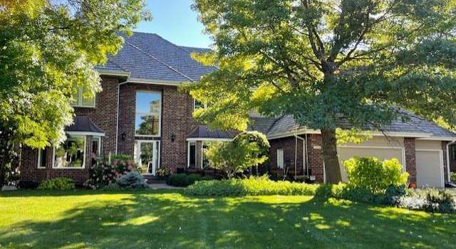 Photo of 7016 Weston Cir, Edina, MN 55439