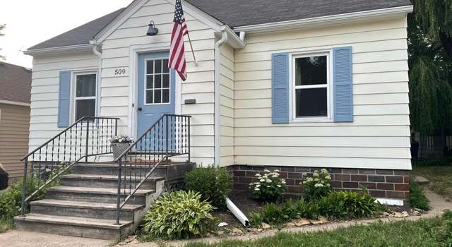 Photo of 509 Main St E, New Prague, MN 56071