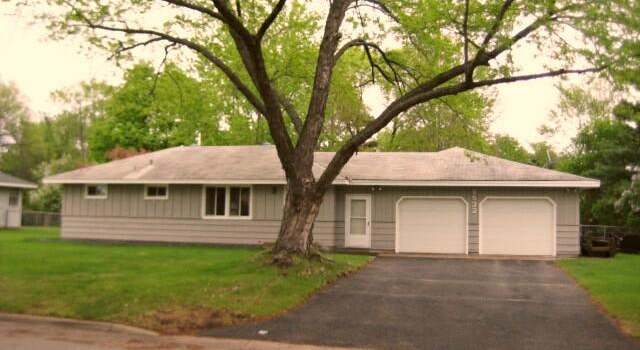 Photo of 9532 Oliver Ave N, Brooklyn Park, MN 55444
