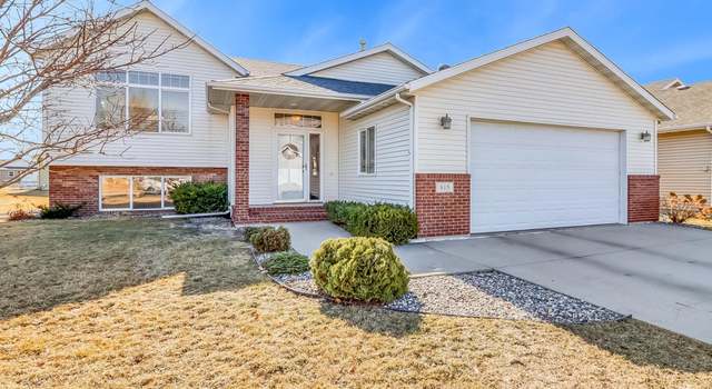 Photo of 815 16th Ave W, West Fargo, ND 58078