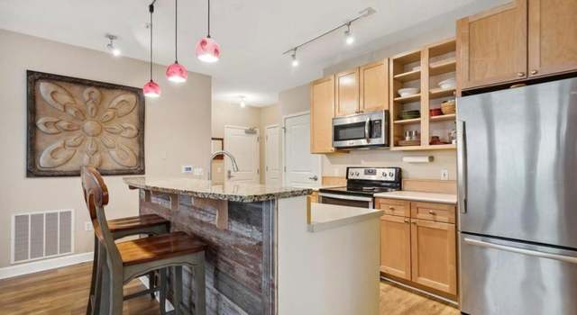 Photo of 445 Wacouta St #113, Saint Paul, MN 55101