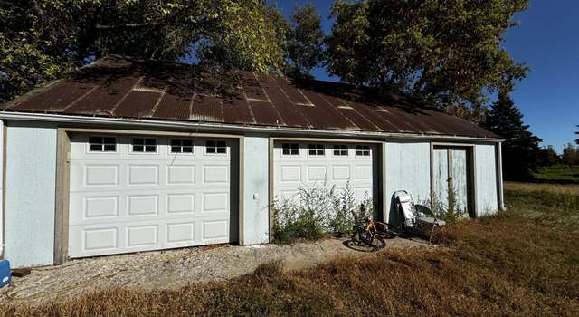 Photo of 602 N Sunset Ave, Parkers Prairie, MN 56361