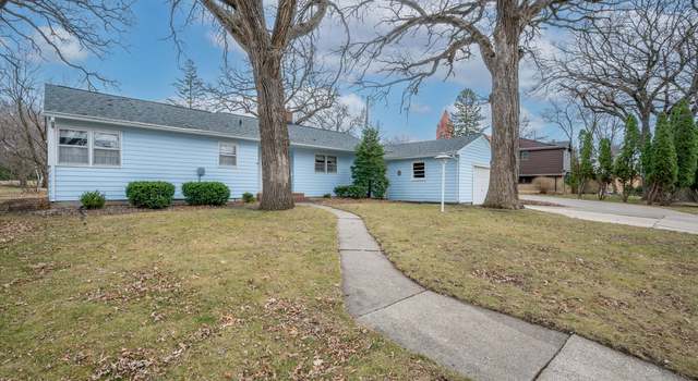 Photo of 518 N Nicollet St, Blue Earth, MN 56013