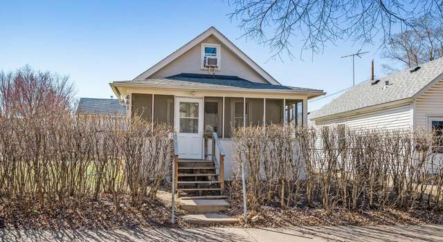 Photo of 661 Kent St, Saint Paul, MN 55103
