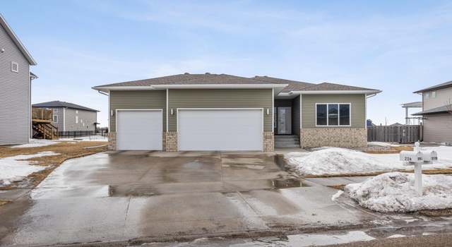 Photo of 2118 42nd St S, Moorhead, MN 56560