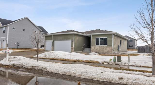 Photo of 2118 42nd St S, Moorhead, MN 56560