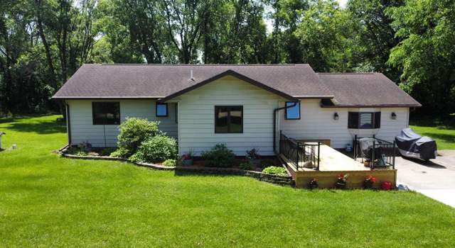 Photo of 611 3rd St SW, Richville, MN 56576