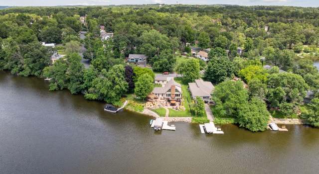 Photo of 708 Riverside Dr N, Hudson, WI 54016
