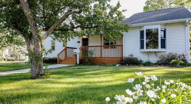 Photo of 546 2nd St SE, Perham, MN 56573
