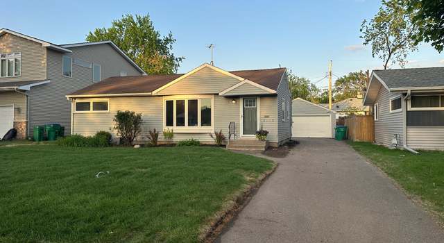 Photo of 2543 Boone Ave S, Saint Louis Park, MN 55426