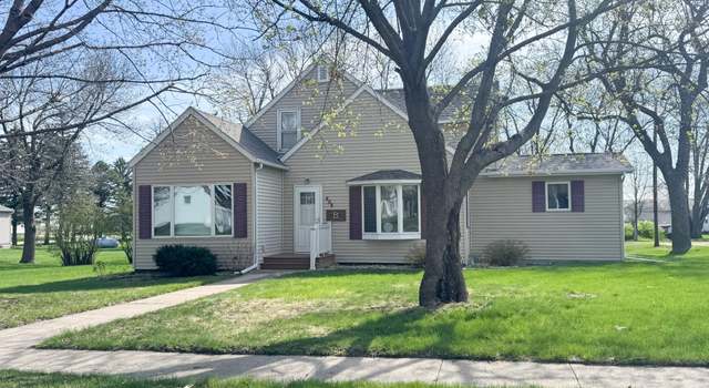 Photo of 404 5th Ave, Wilmont, MN 56185