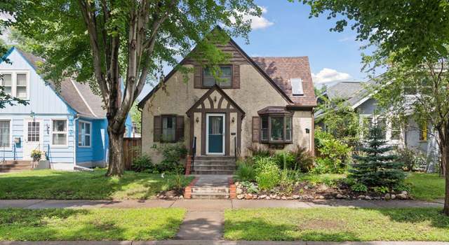 Photo of 1017 Hawthorne Ave E, Saint Paul, MN 55106
