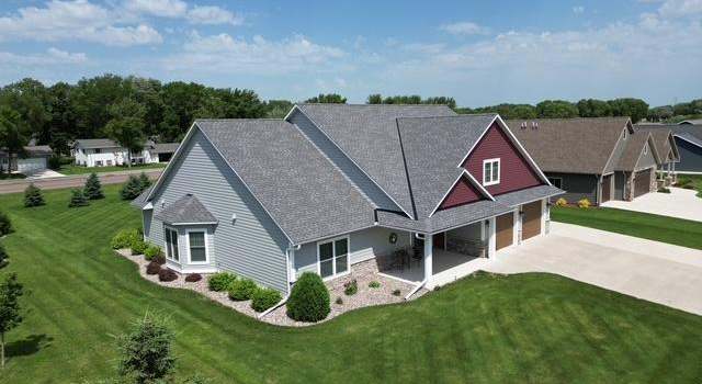 Photo of 104 Covington Dr, Redwood Falls, MN 56283