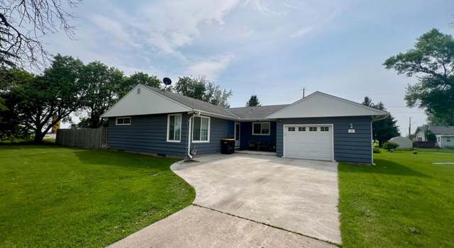 Photo of 310 6th St W, Hector, MN 55342