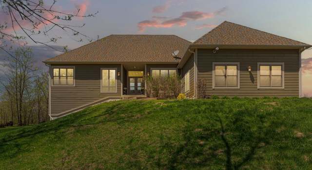 Photo of 3201 Circle Bluff Trl, Faribault, MN 55021