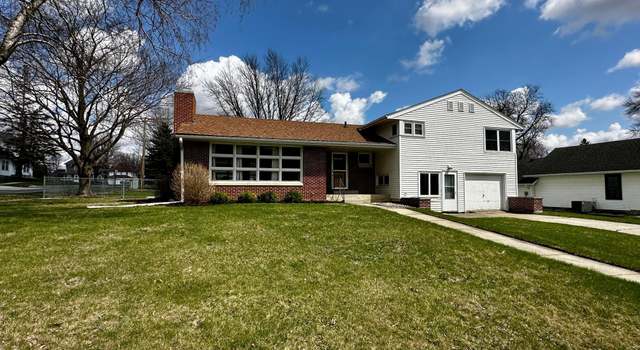 Photo of 110 Main Ave S, Harmony, MN 55939