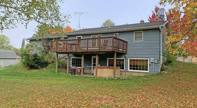 Photo of 210 8th Ave, Clear Lake, WI 54005