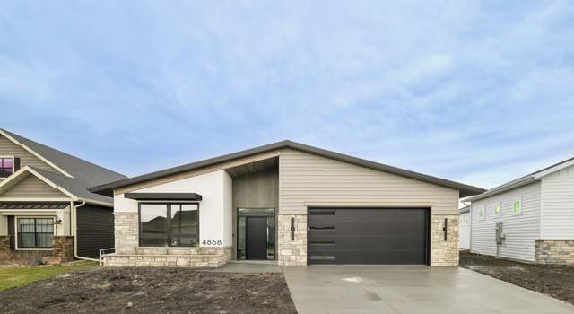 Photo of 4868 Bluebell Loop S, Fargo, ND 58104