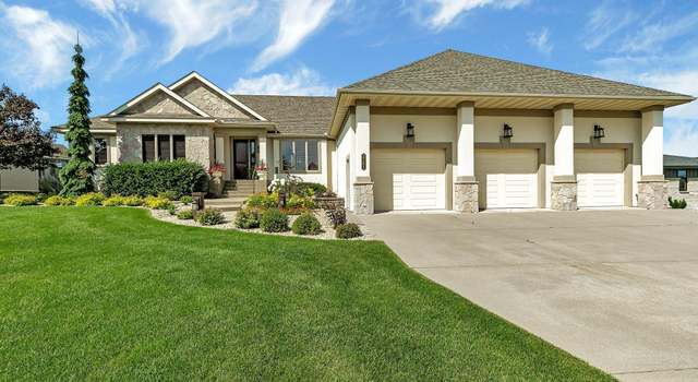 Photo of 2141 Tamarack Dr, Saint Cloud, MN 56301