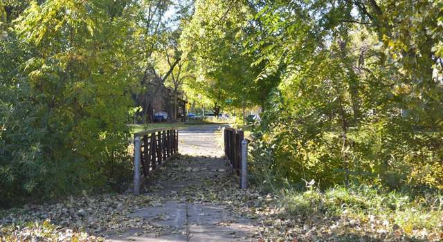 Photo of 6608 Shingle Creek Dr, Brooklyn Park, MN 55445