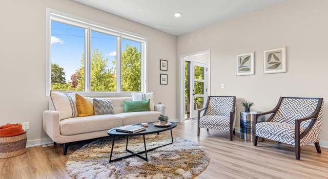 Photo of 2444 County Road D W, Roseville, MN 55112