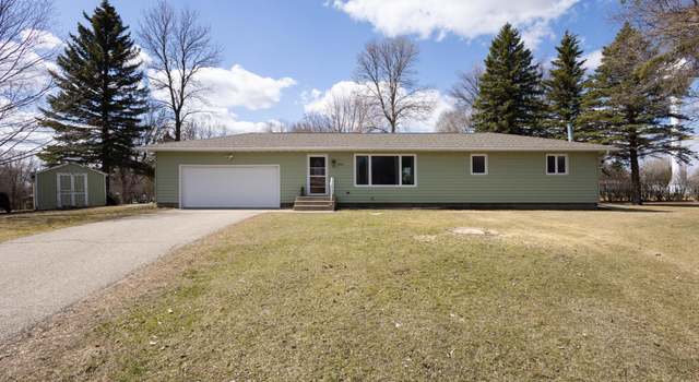 Photo of 404 1st Ave SE, Rothsay, MN 56579