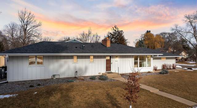 Photo of 2523 Stanbridge St, Roseville, MN 55113