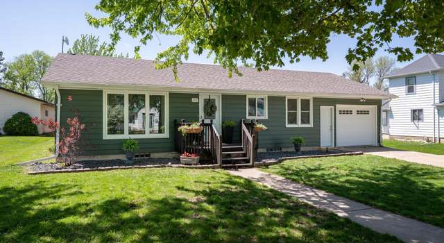 Photo of 412 1st Ave, Wanamingo, MN 55983