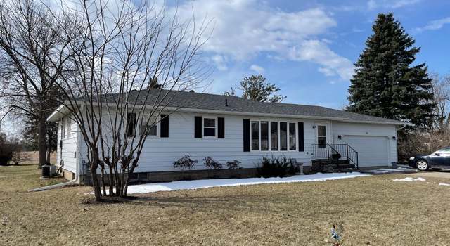 Photo of 600 School St, Belgrade, MN 56312