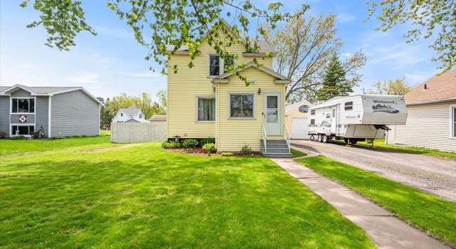 Photo of 2608 E 3rd St, Superior, WI 54880