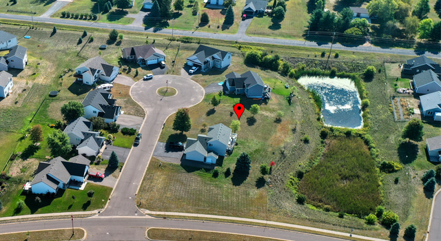 Photo of 1220 Corey Ct, Osceola, WI 54020