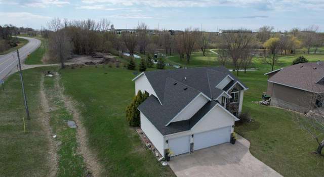 Photo of 106 Golfview Dr, Albany, MN 56307